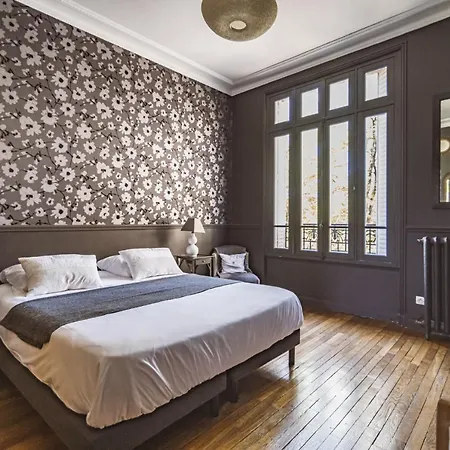 Apartment Au Pied De La Cathedrale #vuemagique